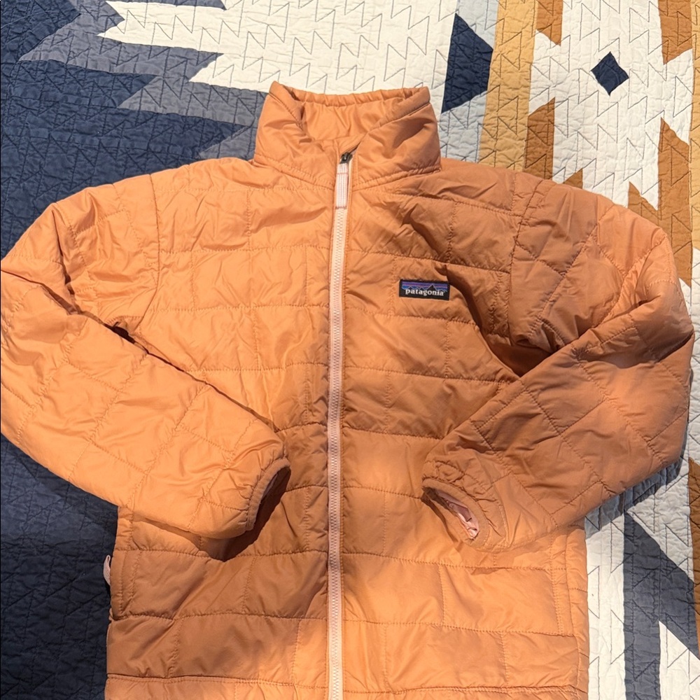 Patagonia Warm Quilted Jacket in Salmon (brownish) pink liner